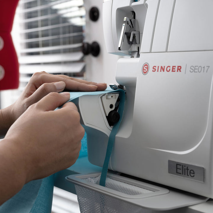 Overlock SE017 Elite SINGER®