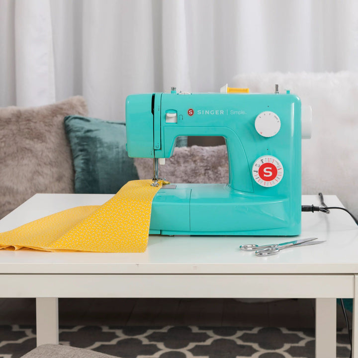 Máquinas De Coser Simple™ 3223G (Menta) SINGER®