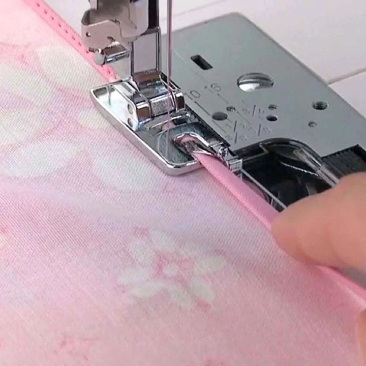 Máquina De Coser Promise™ 1412 SINGER®