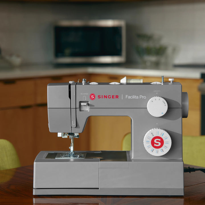 Sewing Machine Facilita Pro 4423 SINGER® Sewing Machine