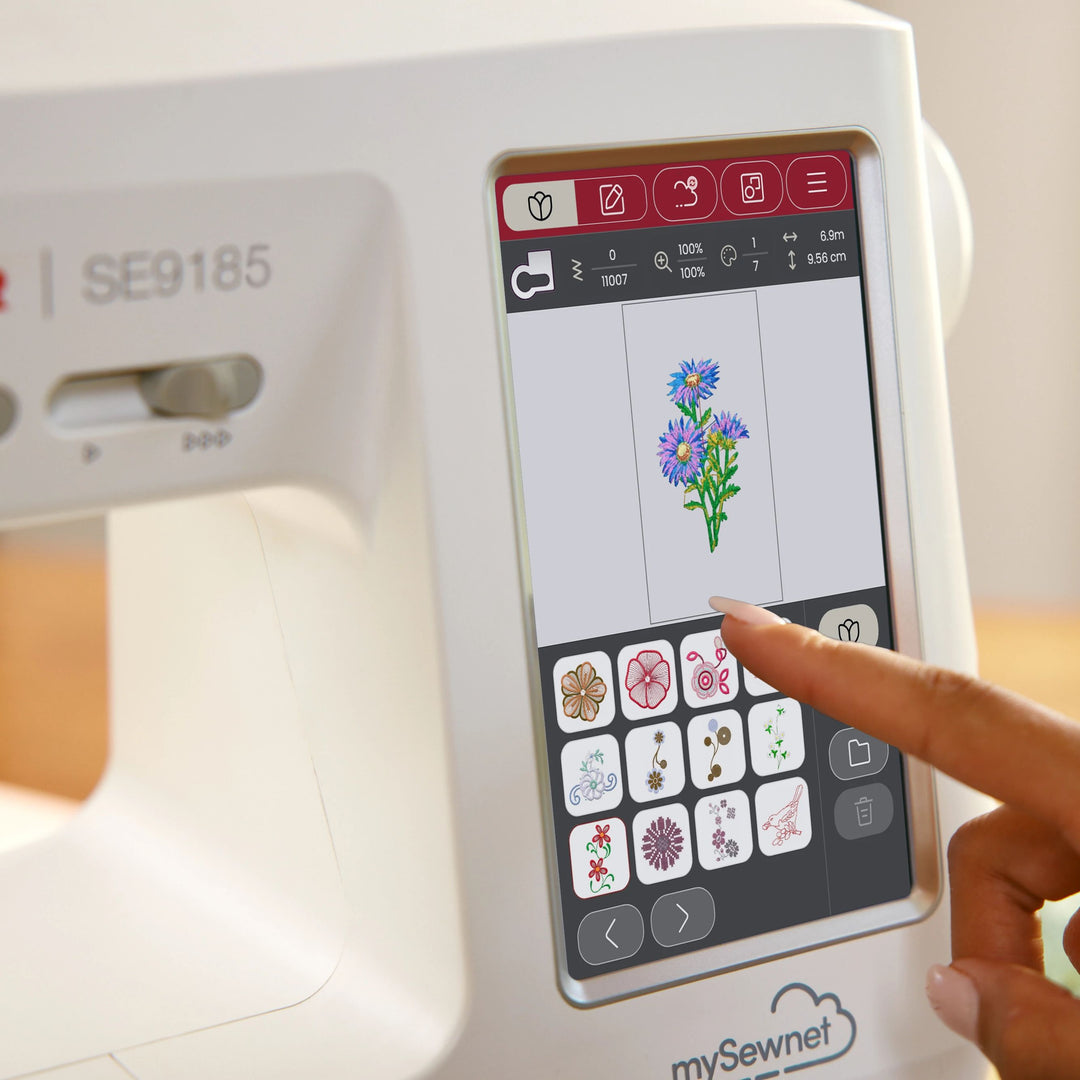 Sewing and Embroidery Machine SE9185 SINGER®