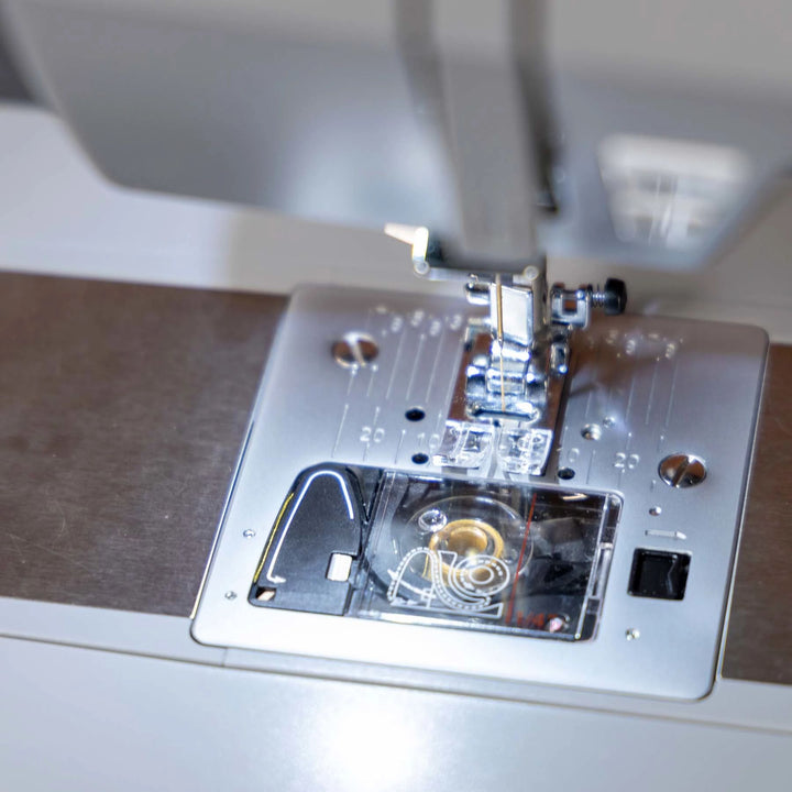SINGER® HD6705C Sewing Machine